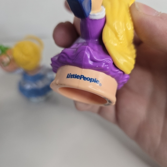 Fisher Price Disney Little People Lot of 3 Snow White Rapunzel Cinderella Toys - Picture 6 of 6